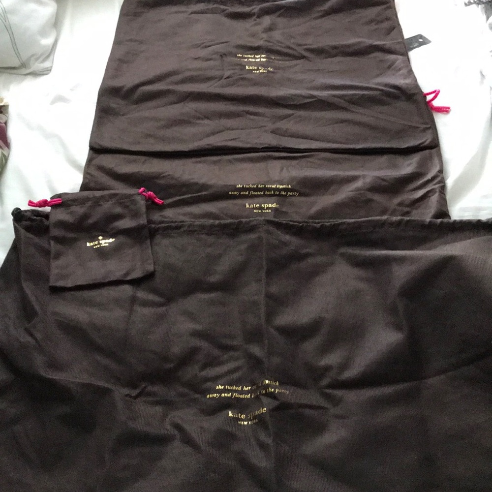 Four dust bags